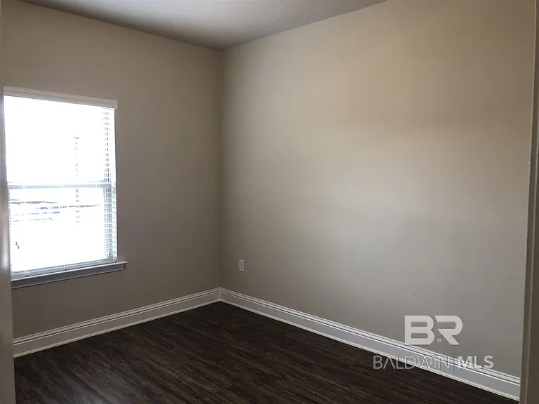 12781 Waxwing Ave — Photo 11