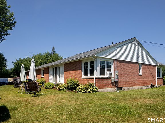 3rd image of 119 Bragg Street