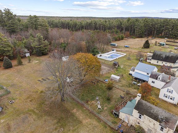 3rd image of 1097 Pequawket Trail