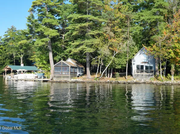 35 Huddle Lane, Bolton, NY 12814