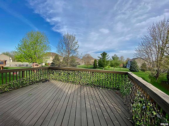 3rd image of 3803 W Hearthwood Dr