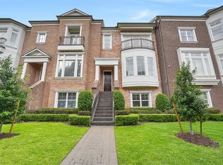 1374 Lake Pointe Pkwy, Sugar Land, TX 77478