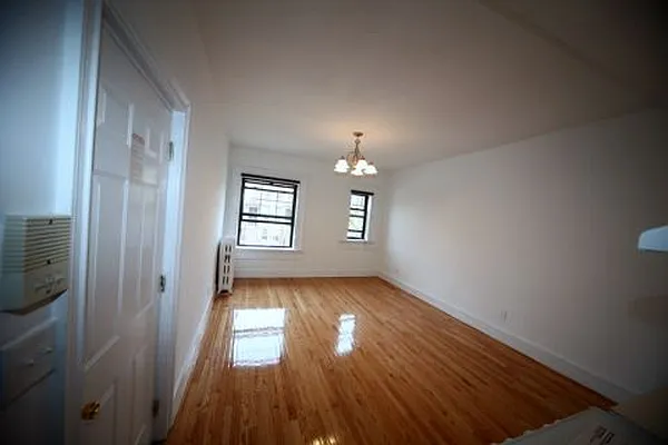 Rented by Alta Real Estate | media 11