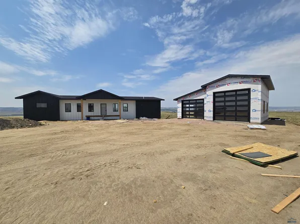13308 Sunup Ln, Hot Springs, SD 57747