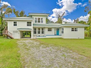 L V Hulls, Labelle, FL 33935