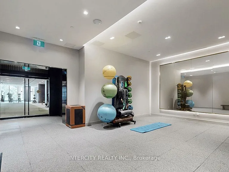 319 Jarvis St #2203 — Photo 26