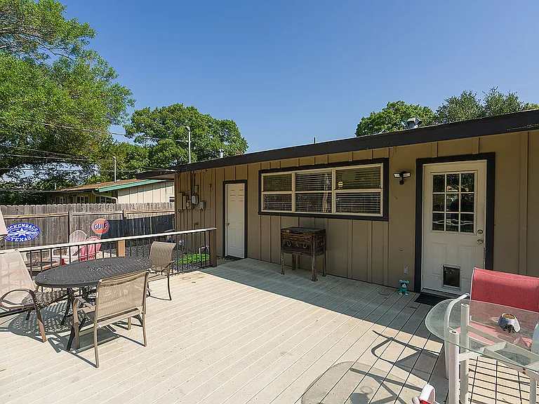 2603 Albata Ave — Photo 17