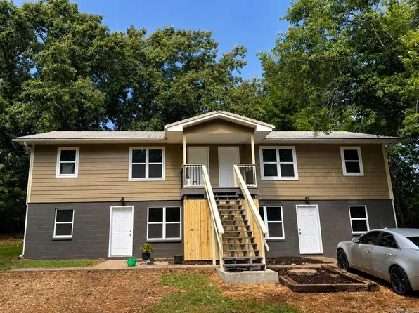 411 N Center St, Marshall, AR 72650