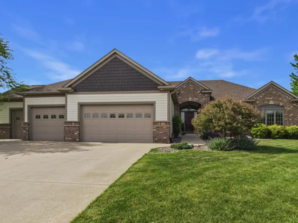 1545 Century Knoll Ln NE, Rochester, MN 55906