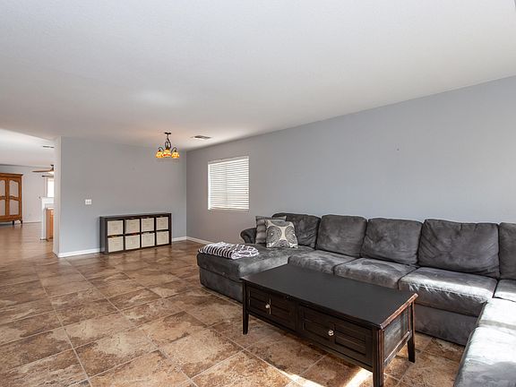 5th image of 2040 W Calle Cielo De Oro
