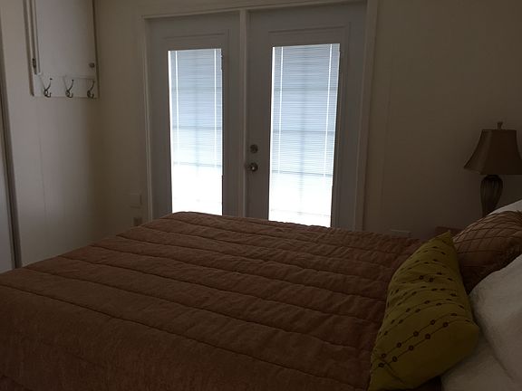 Bedroom w/French Doors
