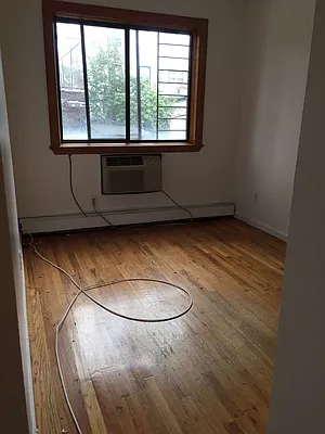 Rented by Nooklyn NYC LLC | media 20