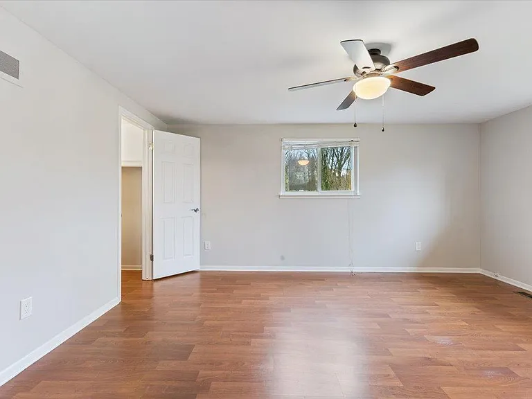 1291 Gettysburg Ct — Photo 14