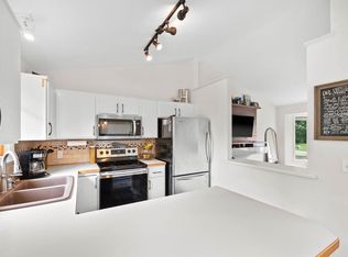 7893 Park Ave NE, Otsego, MN 55330
