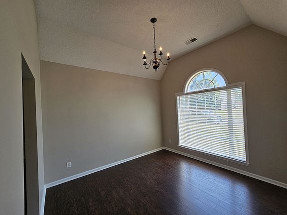 4th image of 9880 Oldham Dr