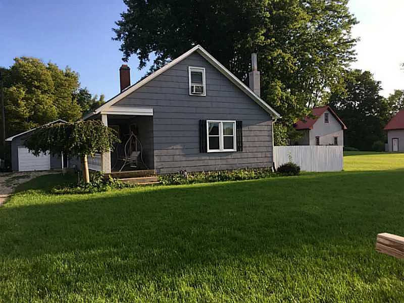 505 Sidney St photo 1