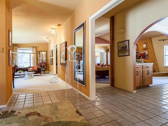 4th image of 3105 Aspen Dr