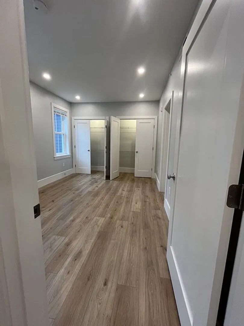 New 4 bed 3 Bath in Brighton — Photo 4