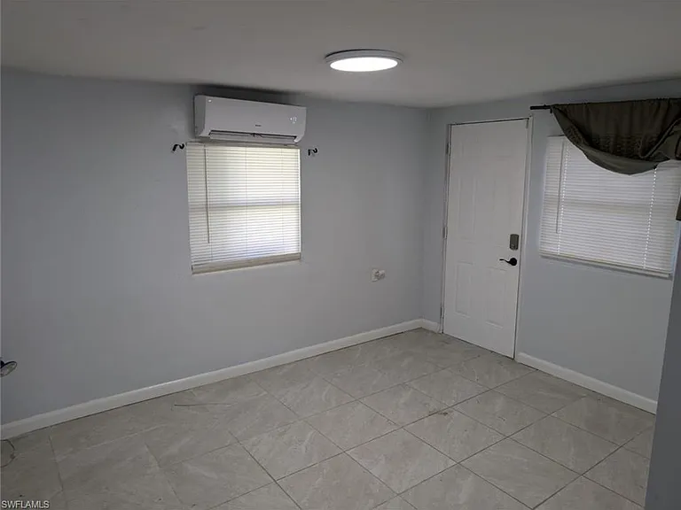 111 Palmetto Ln W — Photo 10
