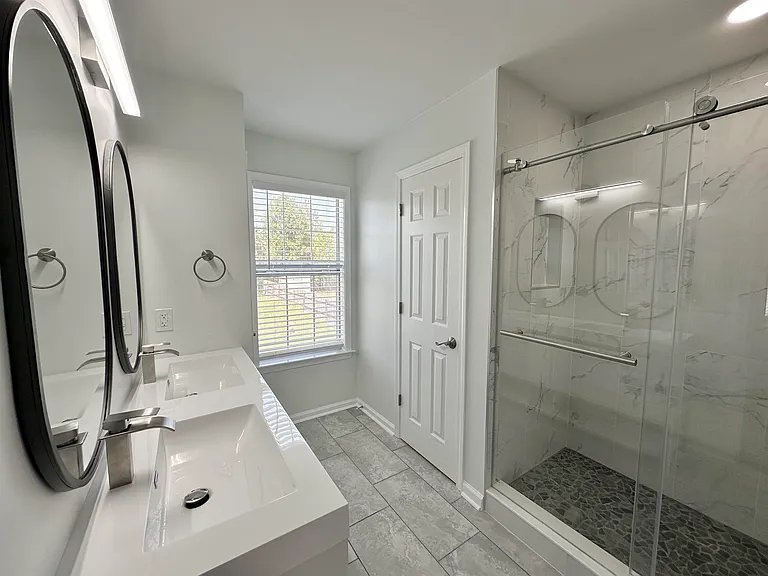 10006 Cameron Ridge Trl — Photo 17