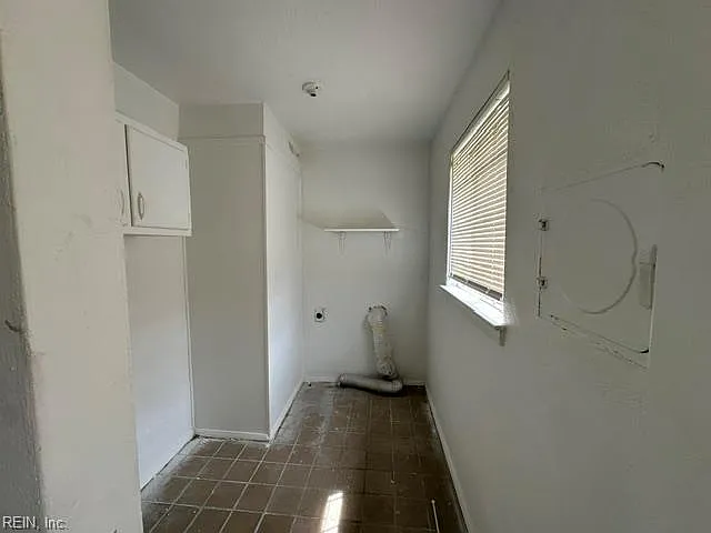 426 Beacon Hill Cir — Photo 33