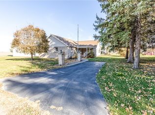 324 N Oak St, Assumption, IL 62510