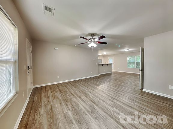 3rd image of 5820 Stonedale Ct