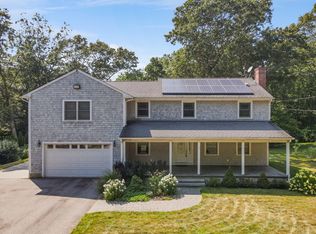6 Willow Ln, East Lyme, CT 06333