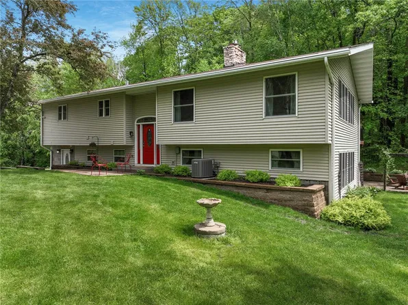N6042 390th Street, Menomonie, WI 54751