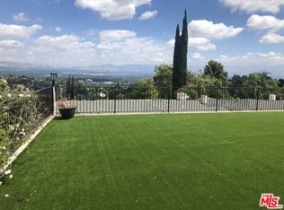 16729 Alginet Pl, Encino, CA 91436