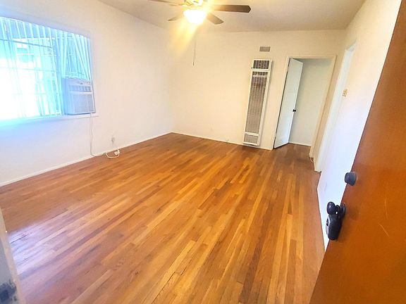 2nd image of 328 N Louise St #132