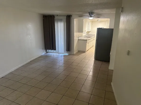 1409 Howard Rd APT 3, Madera, CA 93637