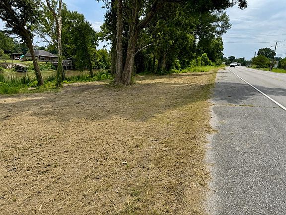 2nd image of 2 Highway 1