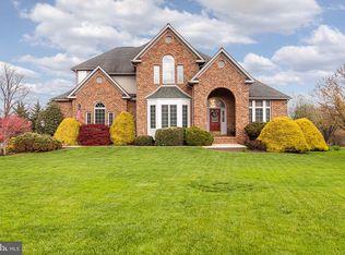 20404 Chuck Ln, Hagerstown, MD