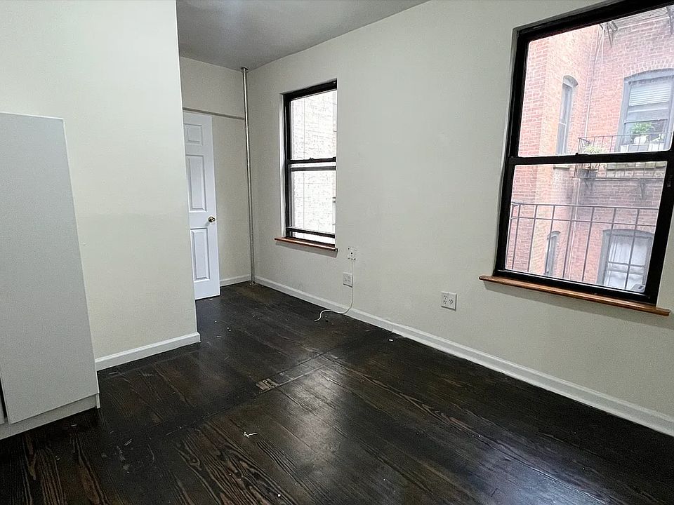 1st image of 221 E 35th St #3E