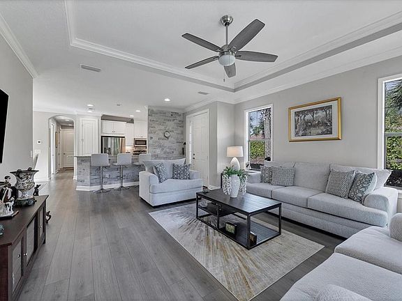 4th image of 5772 Semolino St