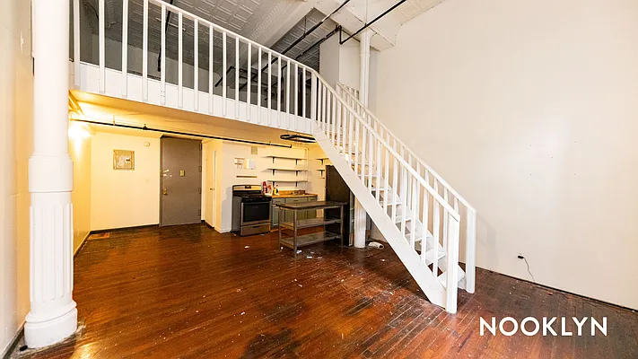 Rented by Nooklyn NYC LLC | media 45