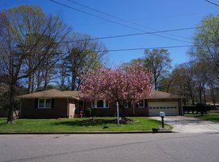 2517 Deerfield Cres, Chesapeake, VA 23321