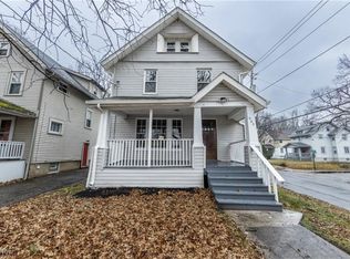 985 Bloomfield Ave, Akron, OH