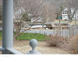 43 N Main St, Chester, CT 06412