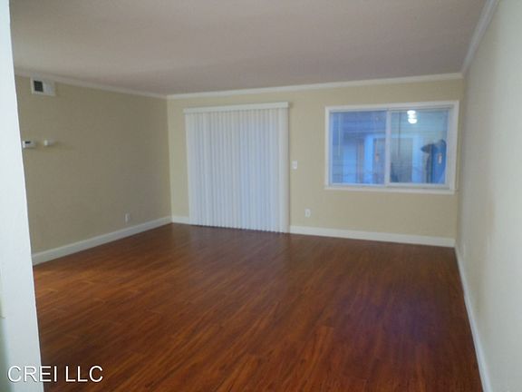 2nd image of 1207 Hopkins Ave APT 11