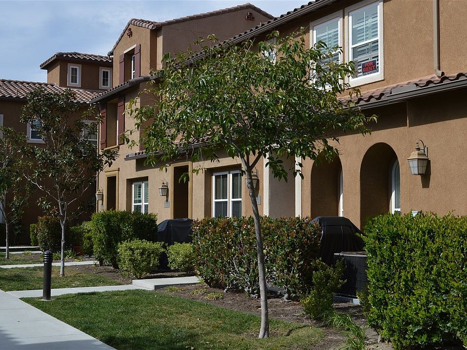 1st image of 17010 Calle Trevino Unit 6