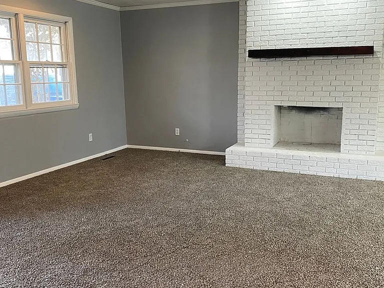 3461 S Ferguson Ave — Photo 2