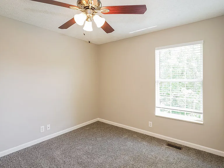 3505 Glenfalls Dr — Photo 14