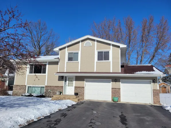 5794 Amy Ln, Maple Plain, MN 55359