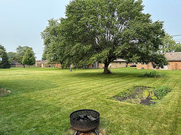 2nd image of 1335 Highland Dr