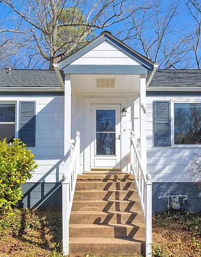 1506 Greenleaf Ln Photo 1