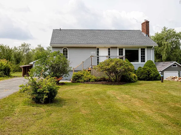 286 Patton Rd, Upper Sackville, NS B4E 3C1