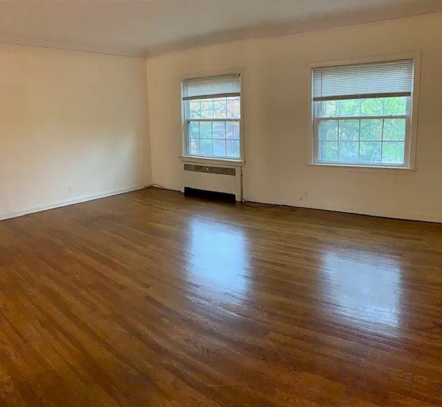 2541 Overlook Rd — Photo 3
