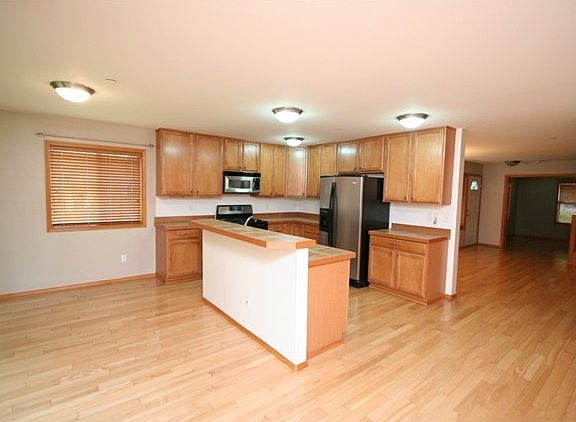 2nd image of 2297 Wallace Loop